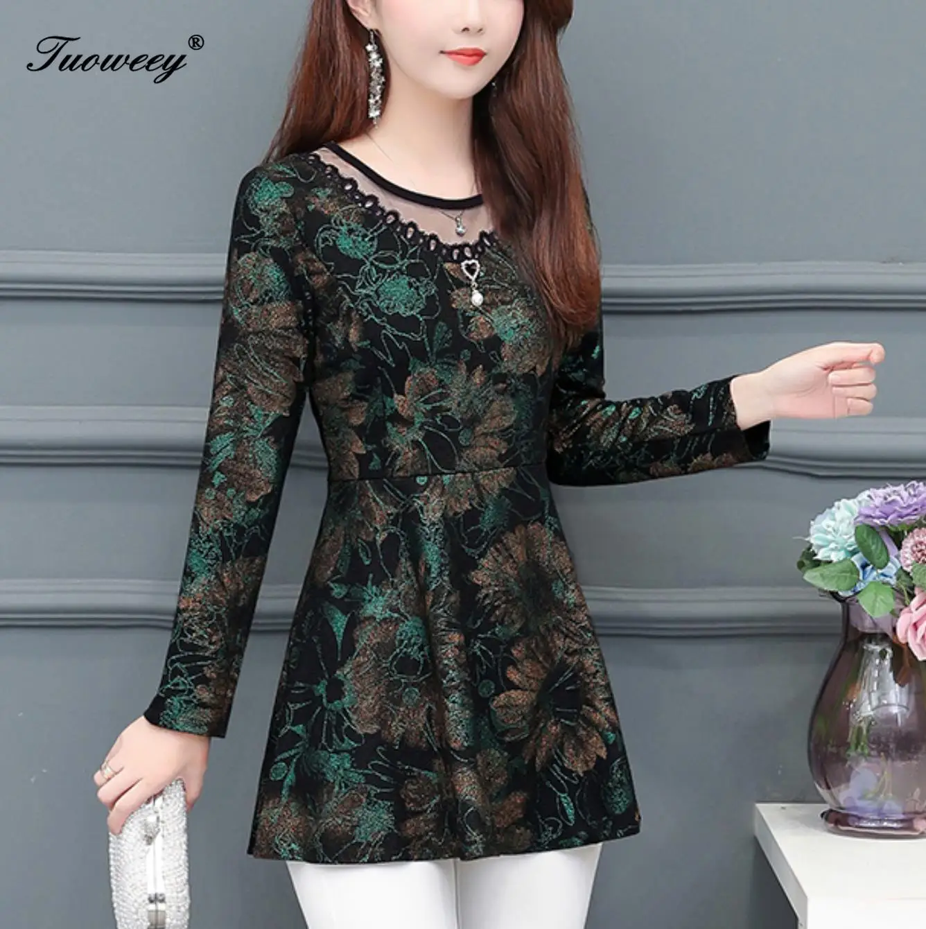 2021 Autumn Hollow out Lace Women Blouse Shirt Older Half sleeve flower printed see through female tops | Женская одежда