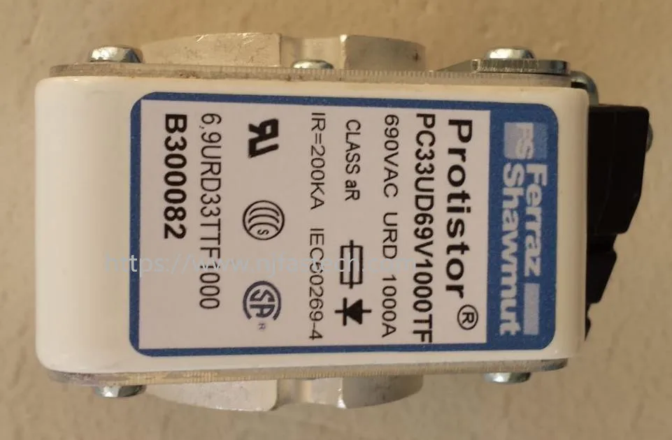 Новый оригинальный предохранитель 690 А в PC33UD69V1000TF цены на hrc | Строительство и