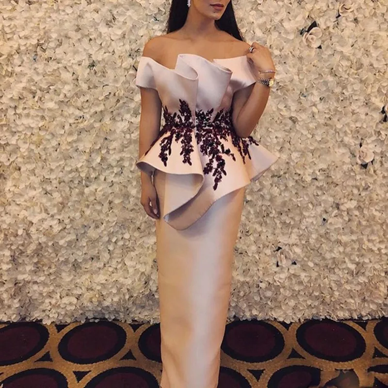 Женское вечернее платье с аппликацией и бисером для выпускного вечера 2020 |