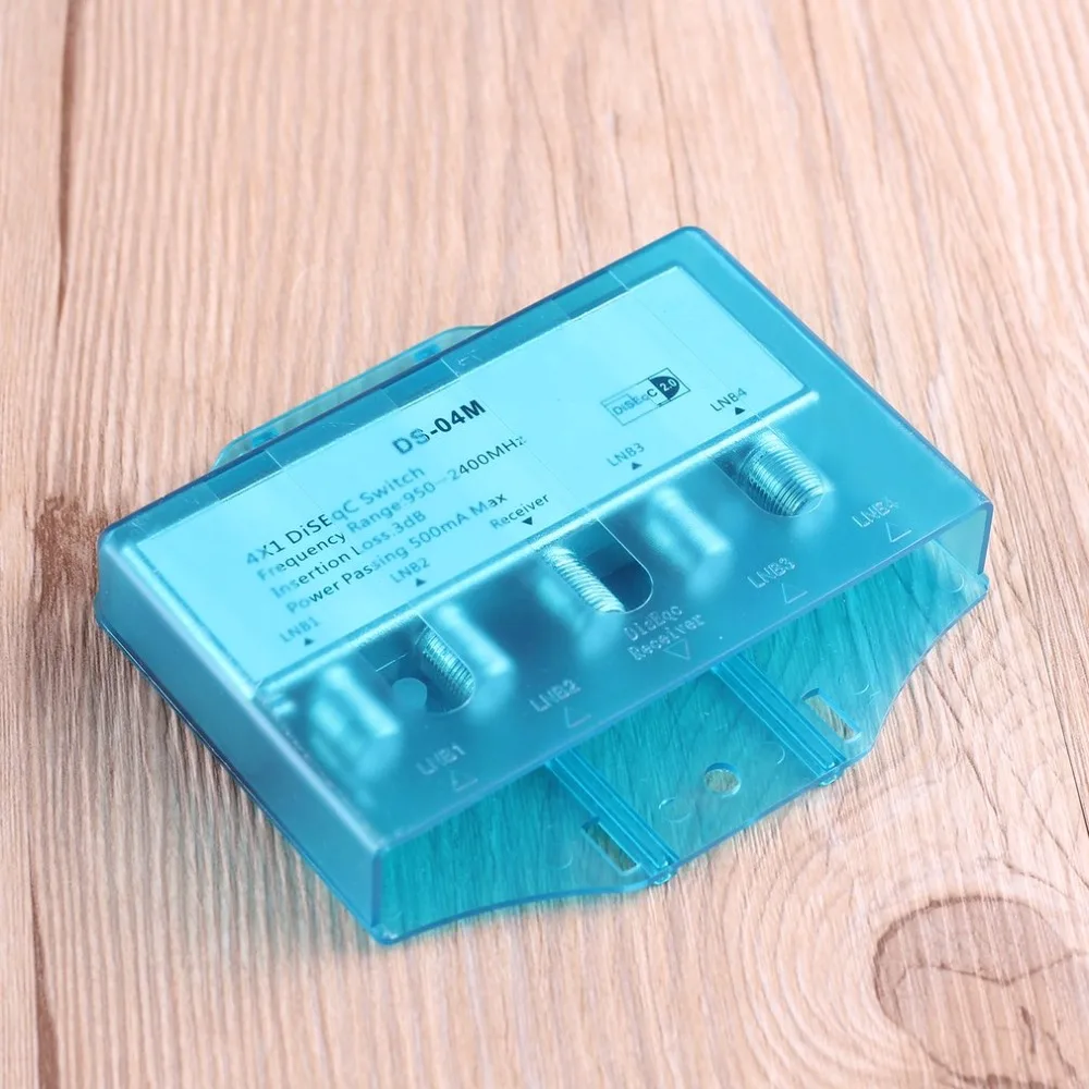 Водонепроницаемый 4x1 телефон 950-2400 МГц DiSEqC2.0 переключатель FTA Flat LNB