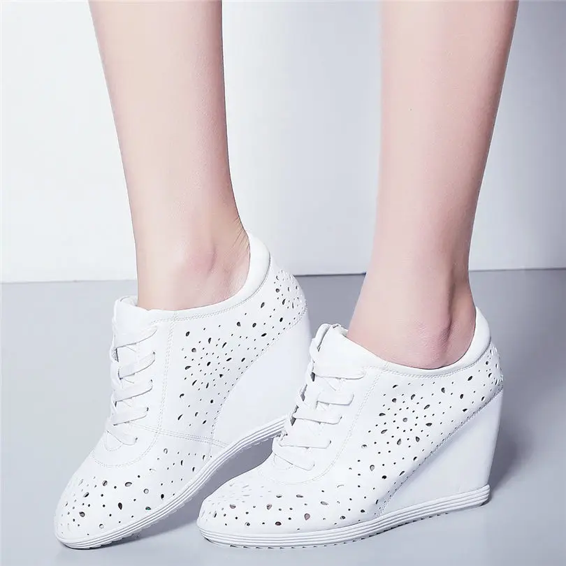 Туфли-лодочки женские из натуральной кожи на шнуровке высоком каблуке