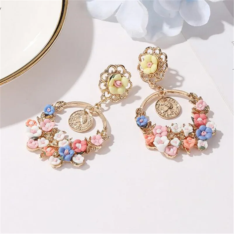 Милый розовый синий белый цветок венок золотой сплав монета очарование ретро