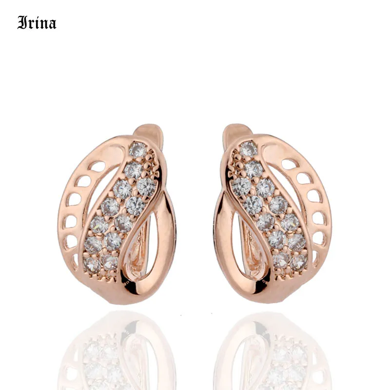 Irina Модные полые серьги-гвоздики цвета розового золота с прозрачным кубическим