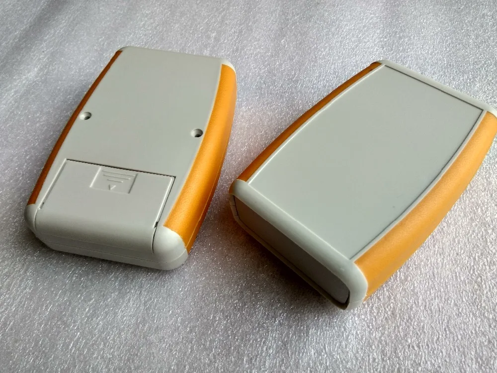 Портативный корпус с крышкой батареи 9V портативный для инструментов 33x78x118мм |