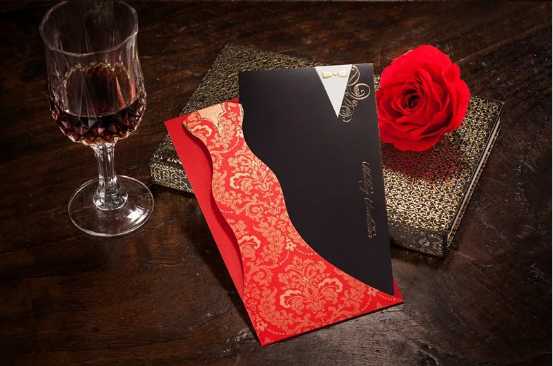 Свадебные приглашения для невесты и черного жениха красная пригласительная