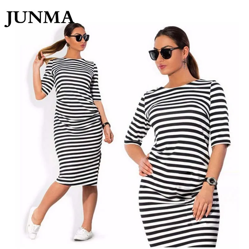 Осенне-летнее платье большого размера черно-белое в полоску прямые платья плюс