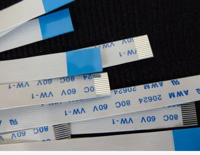 100 мм 12pin 0 5 Шаг односторонний FFC AWM 20624 80C 60V VW-1 стерео навигационный кабель |