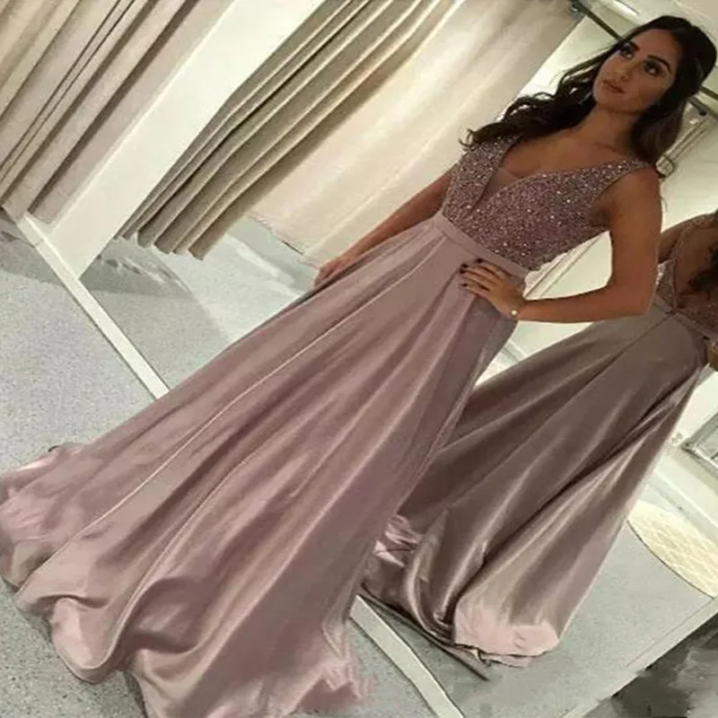 Лидер продаж светло-розовое кружевное длинное вечернее платье с v-образным