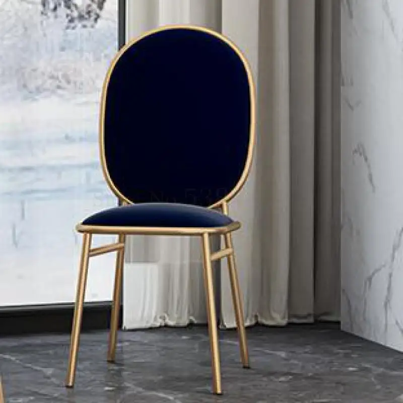 Обеденный стул из нержавеющей стали в стиле пост-модерн железный Художественный