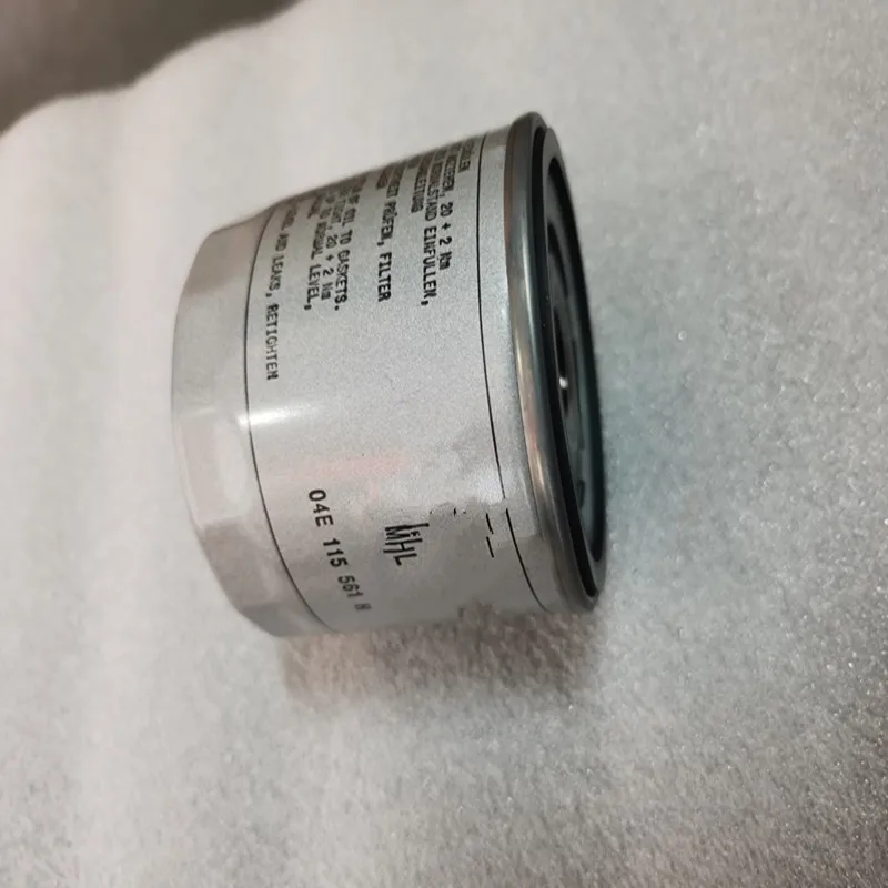 Масляный фильтр для A1 A3 A4 Q3/SKODA FABIA 3/OCTAVIA 3/RAPID/YETI/VW BEETLE CC FOX GOLF JETTA PASSAT POLO 04E115561H |