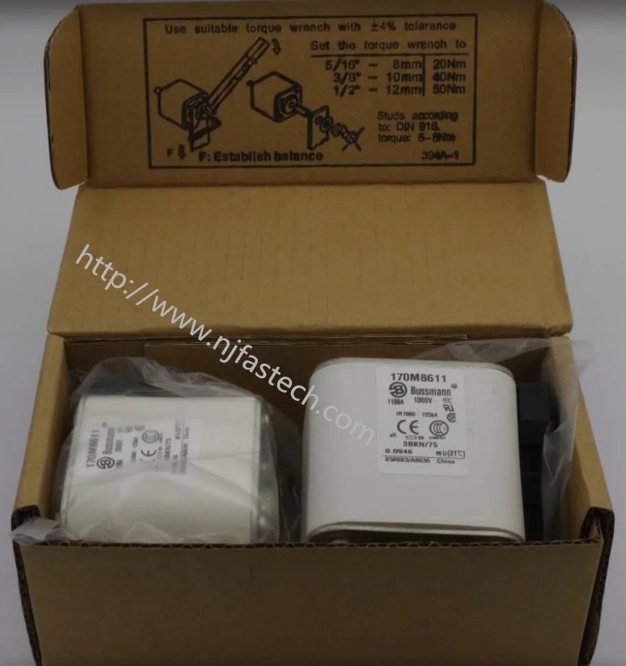 Новый оригинальный электронный предохранитель 1100A 1000V 170M8611 предохранители цена |