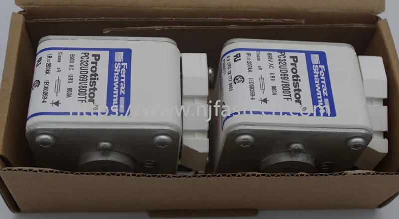 Электрический предохранитель HRC 900A 690V PC32UD69V900TF | Обустройство дома