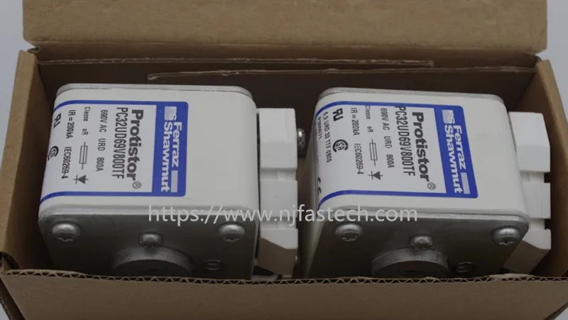 Плавкий предохранитель для автомобиля PC32UD69V800TF полупроводниковый