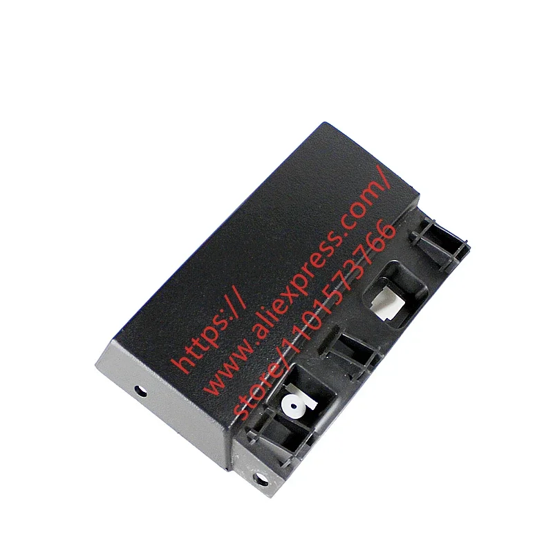 Декоративная пластина на переднюю колесную сторону для LYNK &amp CO 01