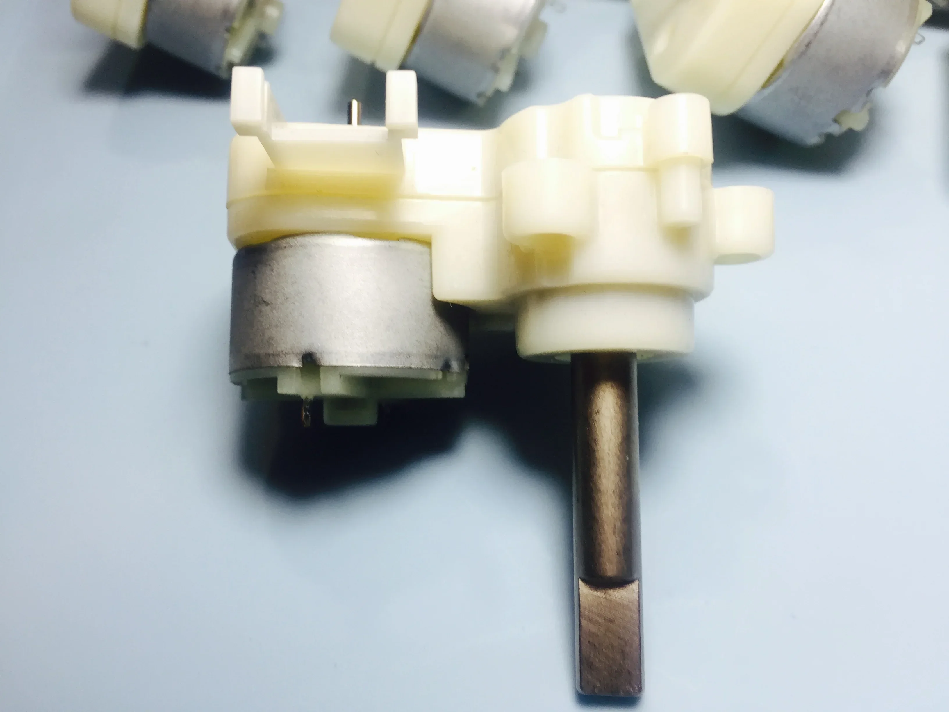 Детская электрическая люлька-редуктор двигатель интеллектуальный шейкер