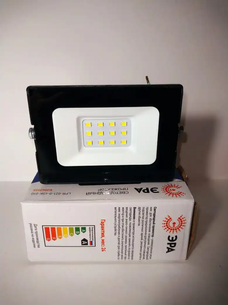 Светодиодный прожектор ЭРА 10Вт Пыле-влаго защита 6500К холодный свет. Бесплатная